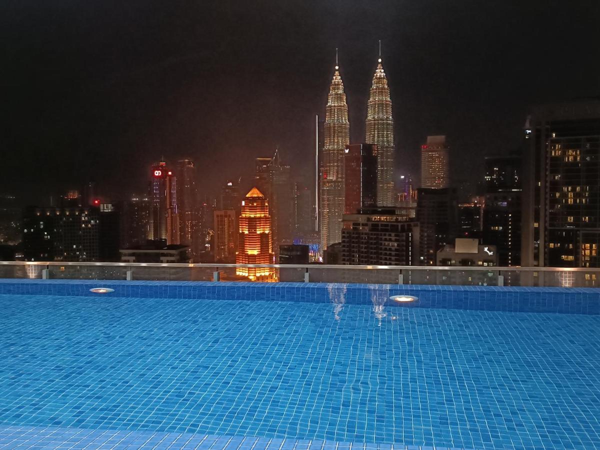 Cl 27A Insta Klcc View & Infinity Pool View Lejlighed Kuala Lumpur Eksteriør billede