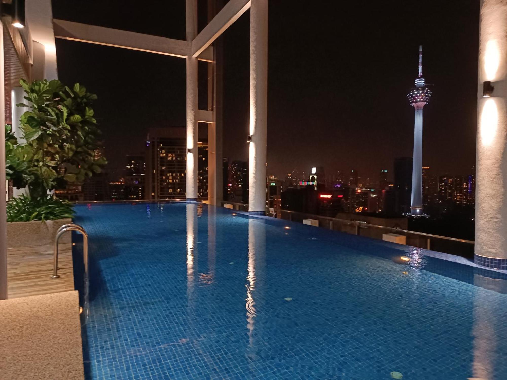 Cl 27A Insta Klcc View & Infinity Pool View Lejlighed Kuala Lumpur Eksteriør billede